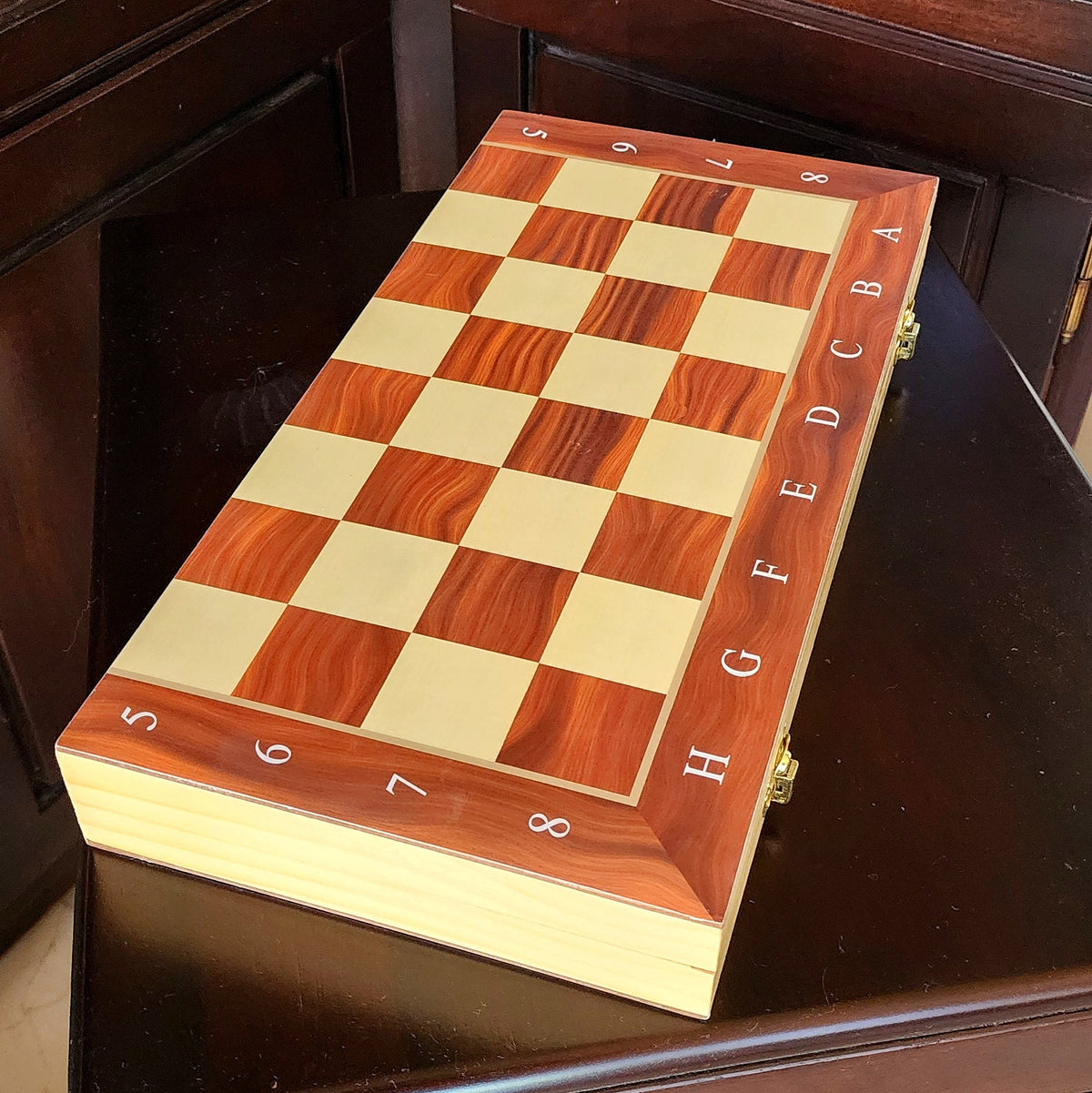 The Voyager Magnetic Chess Board