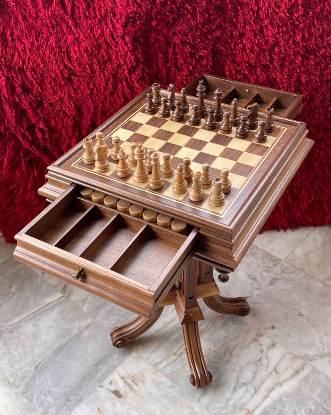 Queen's gambit royale