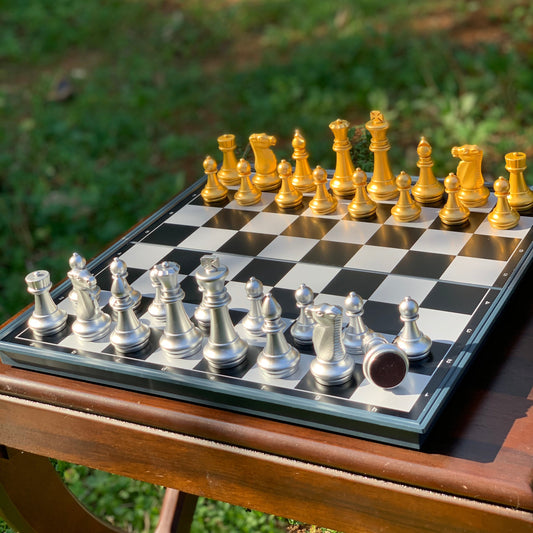 Magnetic chess