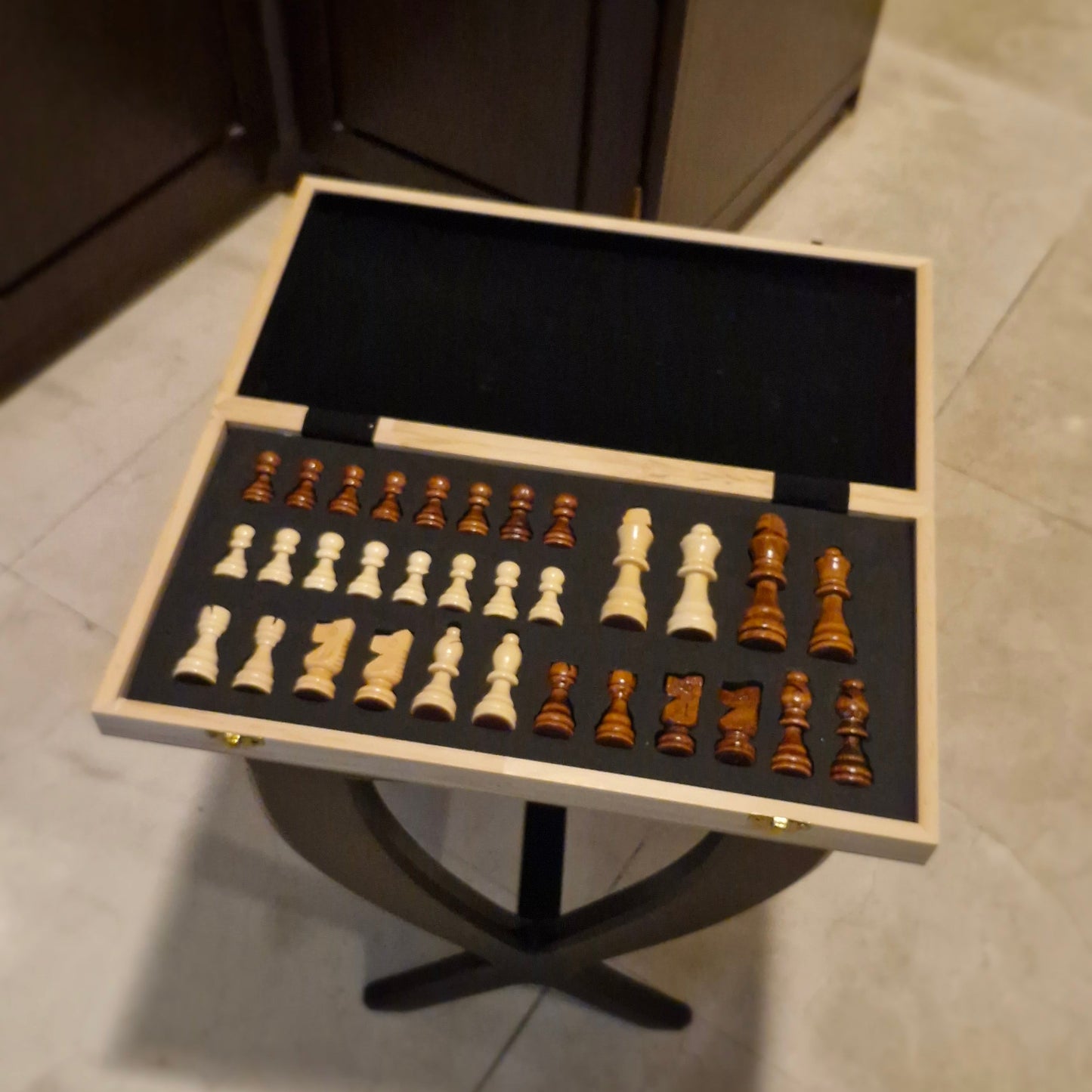 The Voyager Magnetic Chess Board