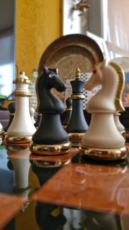 Noire Chess